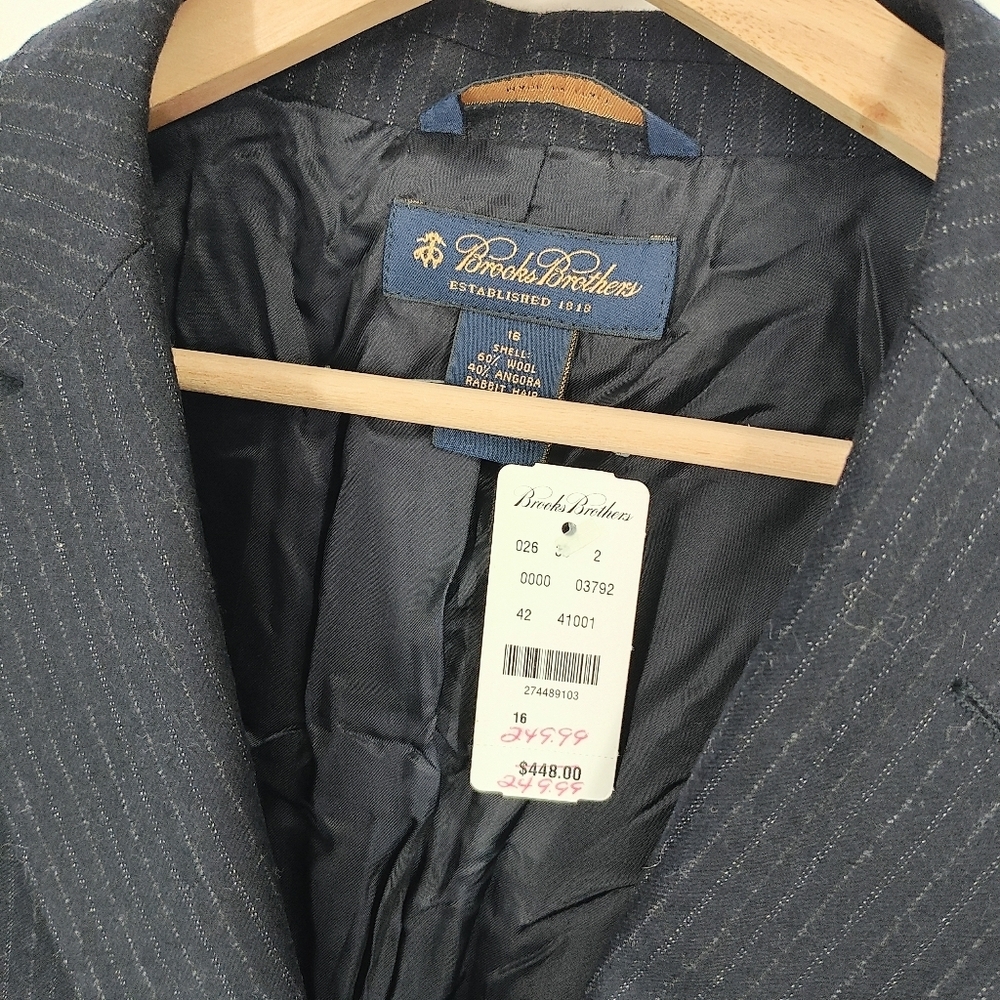Brooks Brothers Wool & Angora Blazer - Picture 3 of 6